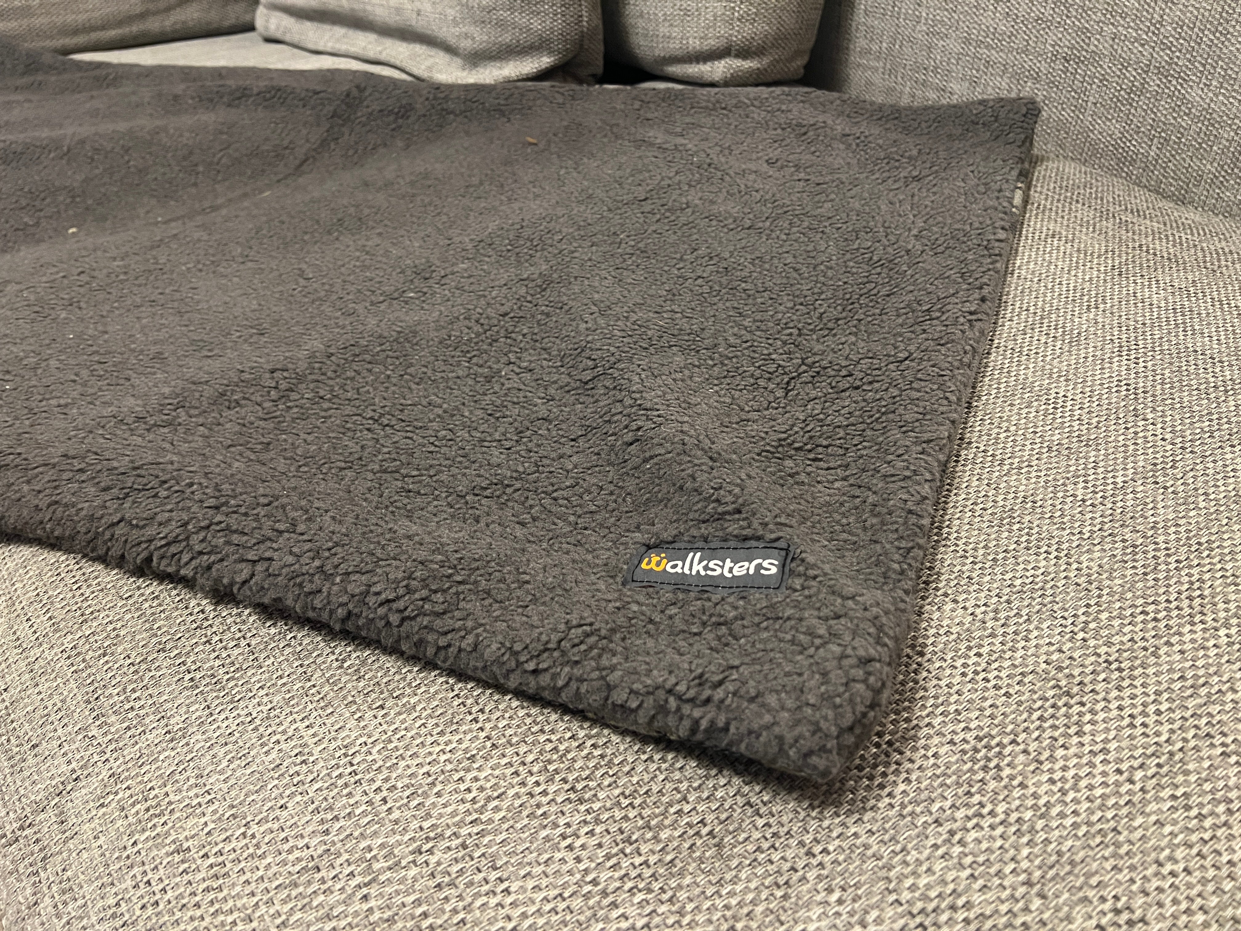 Walksters Glen lock Check & Sherpa Fleece Dog Blanket